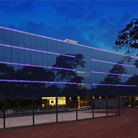Hotel German Palace Near To Airport Gandhinagar Eksteriør bilde