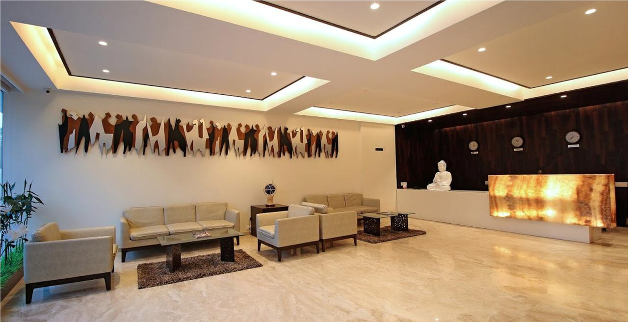 Hotel German Palace Near To Airport Gandhinagar Eksteriør bilde