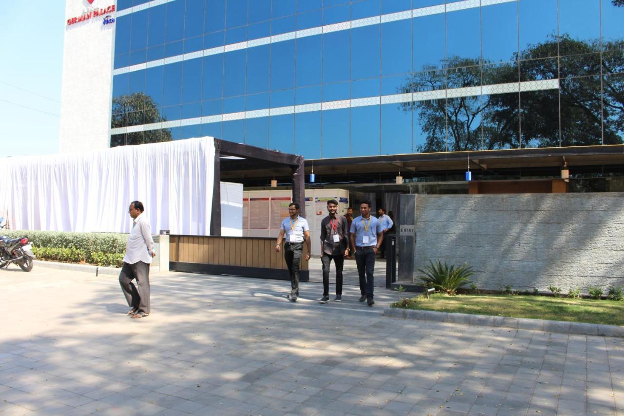 Hotel German Palace Near To Airport Gandhinagar Eksteriør bilde
